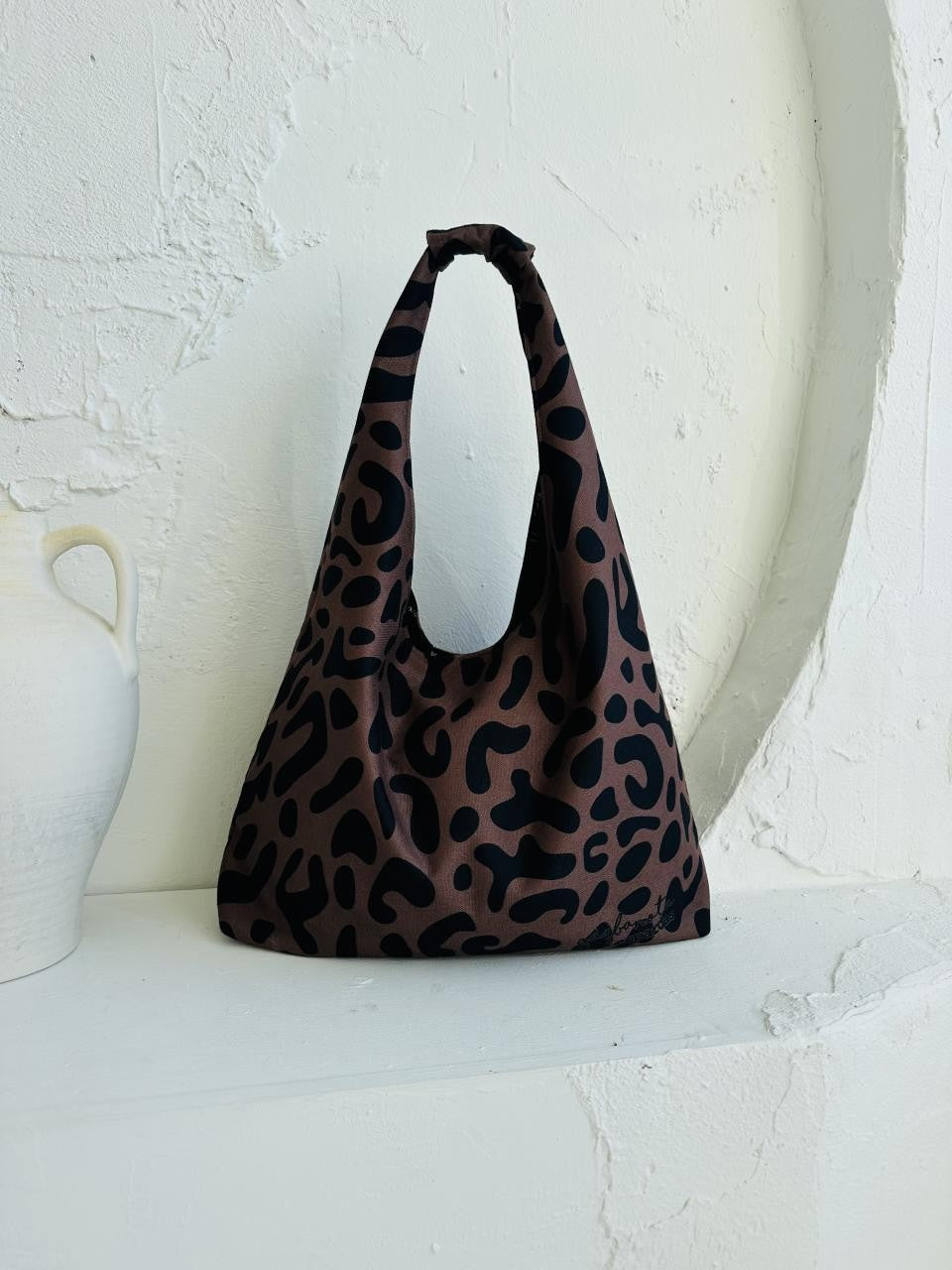 Moon Bag - Classic Leopard